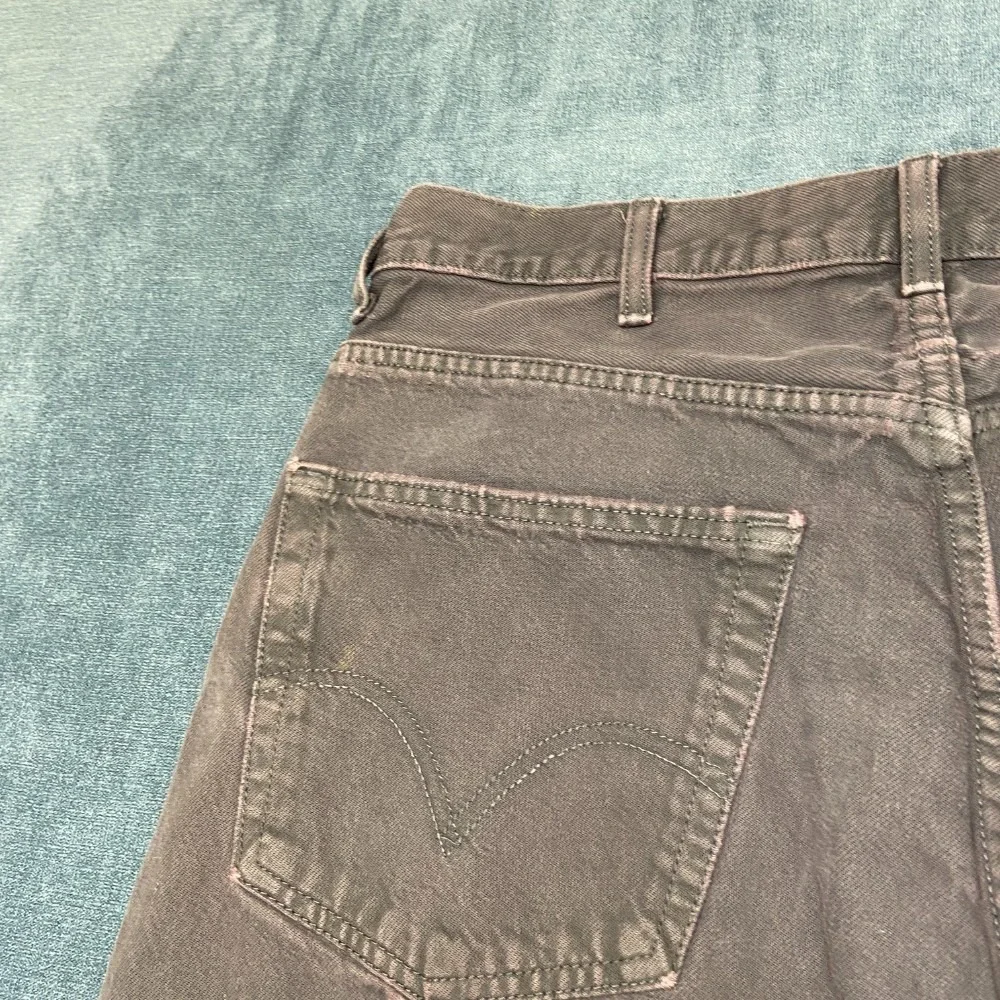 Levi's 505 Jeans Mens 38x30 Gray Denim Cotton Mid Rise Relaxed Fit Straight Leg